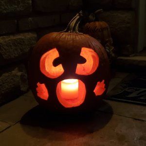 Meet your Posher, Clara